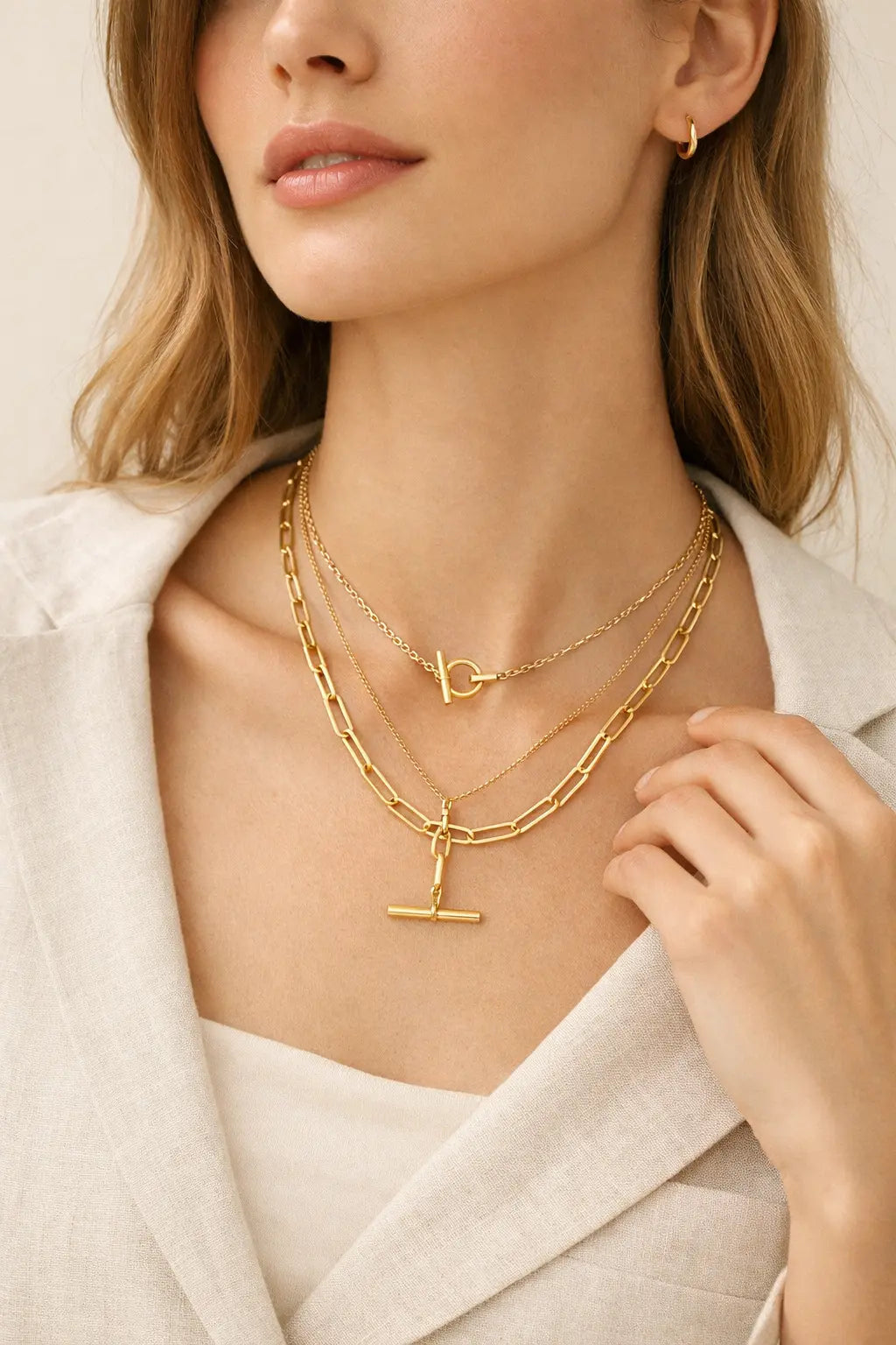 Best Necklaces for Girlfriend Layered & Minimalist Styles