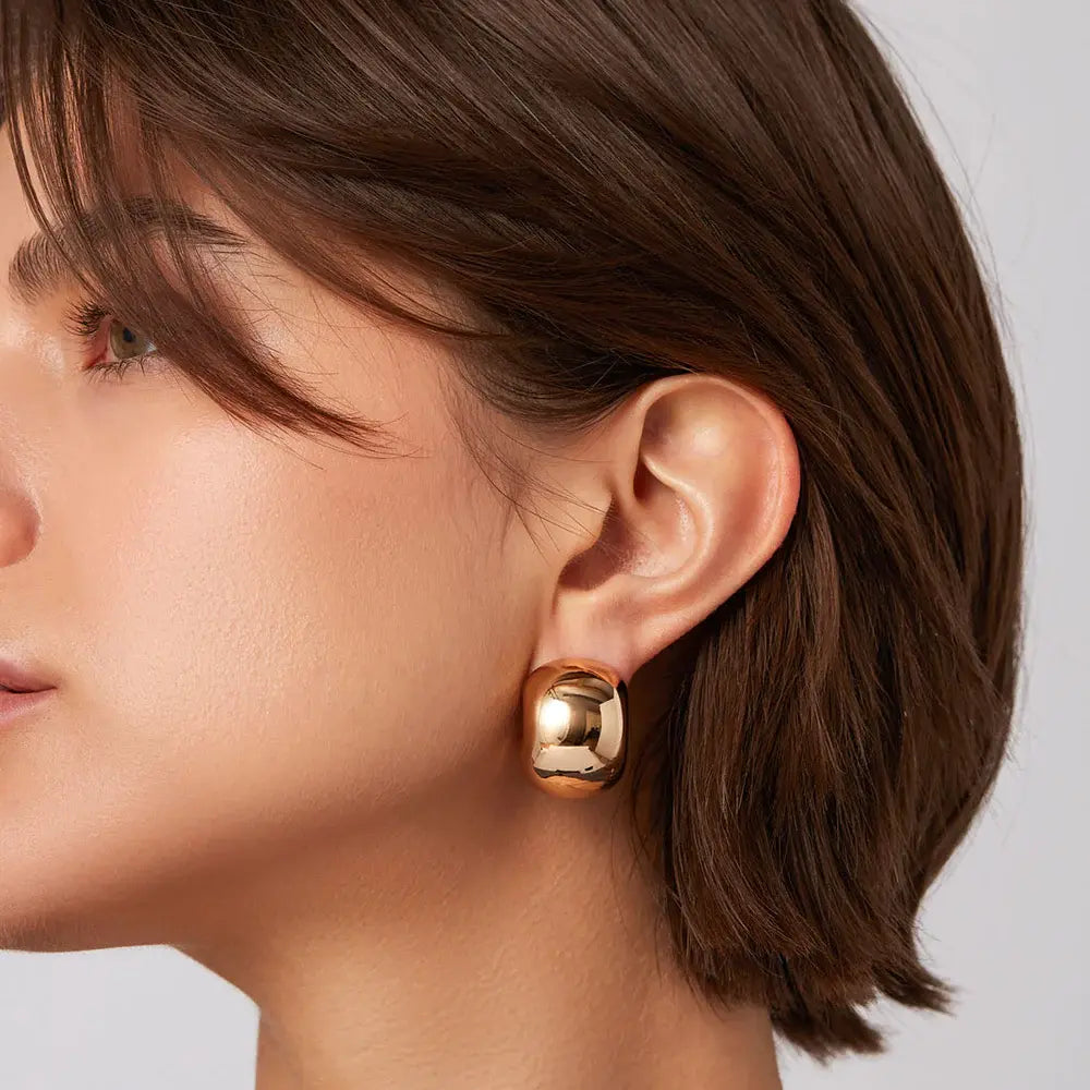 Why Quiet Luxury is the Future of Your Jewelry Box