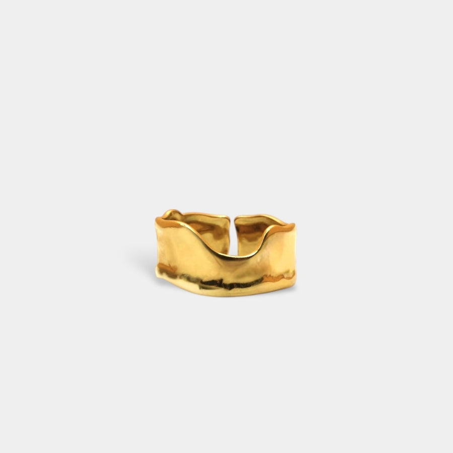 Aqua Day Ring for Him — The Signature Detail