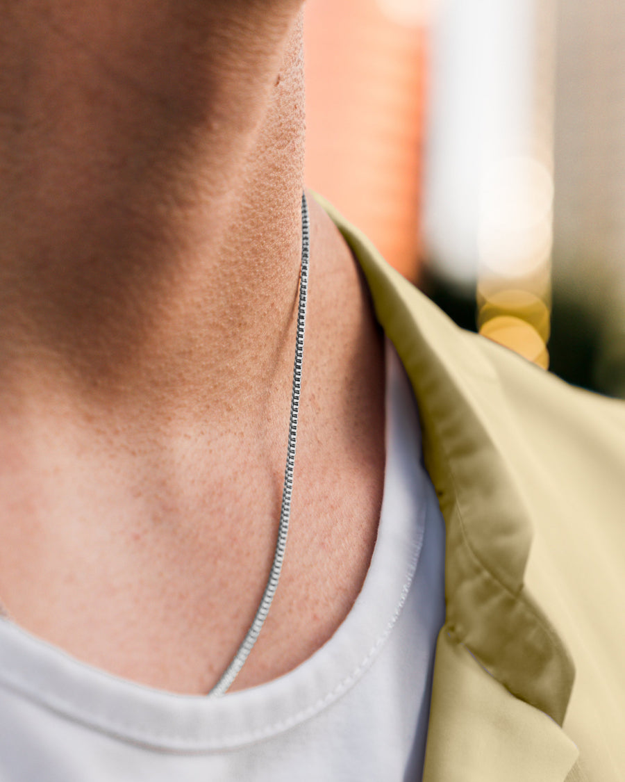 Box Chain Necklace — Silver — A Closer Look