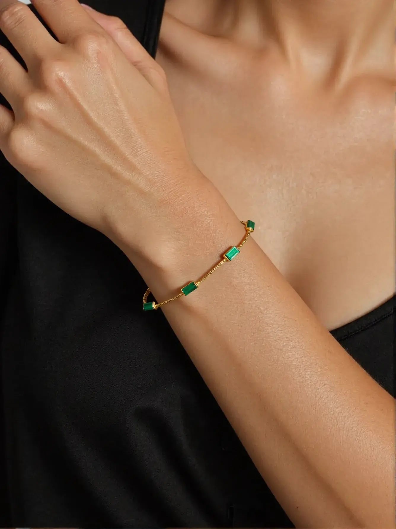 New 925 Sterling Silver Green Zircon Geometric Shape Bracelet Charm Exquisite Birthday Gift for Women Exquisite Jewelry
