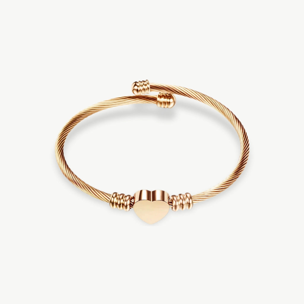 Women's Heart Signet Bracelet - EastCurated
