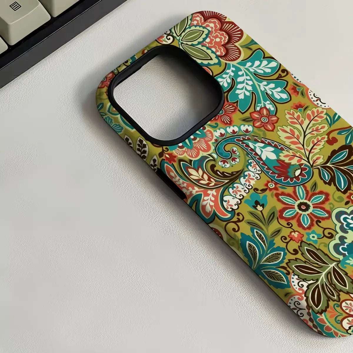 Cashew Flower Phone Case IPhone 16 15