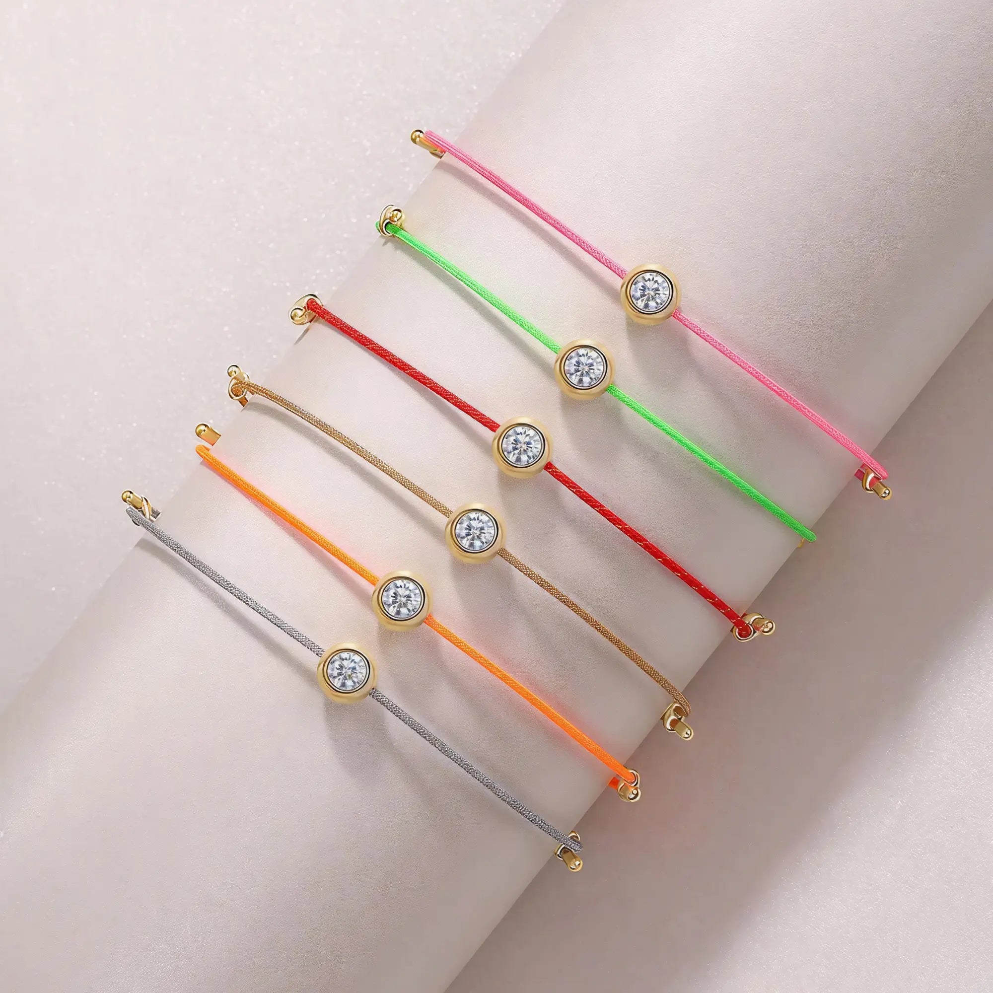 Moissanite Diamond Lucky Women's Bracelet - EastCurated