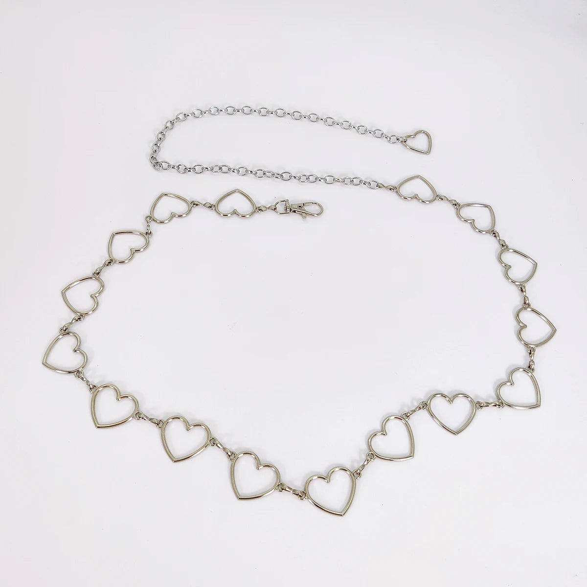 Women's belt Luxury brand Heart Shaped Metal Waist Chain Belt Goth accessories Y2k belts for women Punk style with Jeans Dress