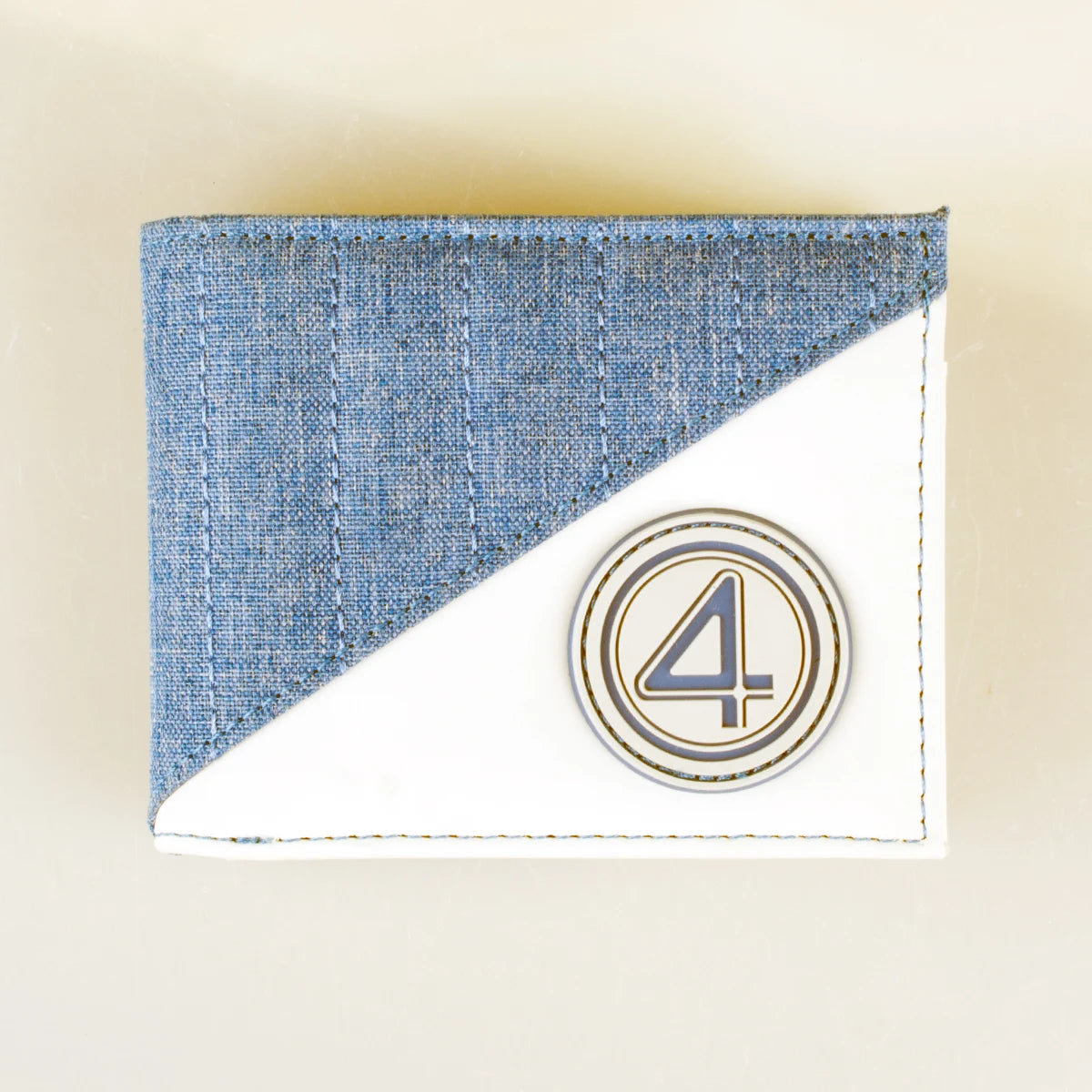 High quality Bifold men's wallet with fashionable and personalized cardholder ID card slot