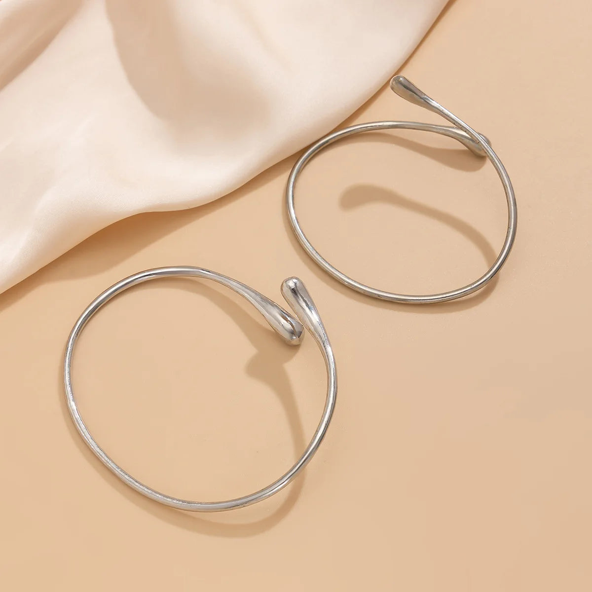 FTCY Vintage Simple Upper Arm Bracelet for Women Trendy Geometric Water Drop Shape Bangles Adjustable Women's Jewelry - EastCurated