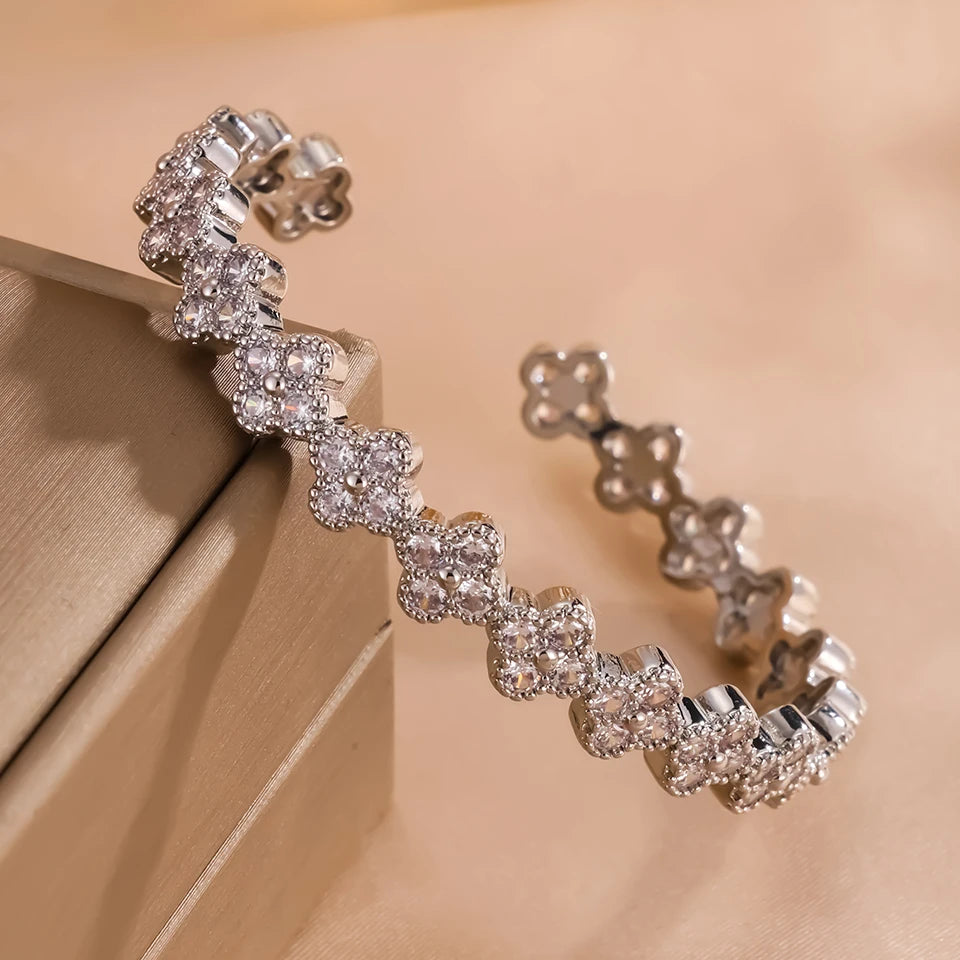 Yupsk Luxury Brass Colorful Random Zircon Flowers Bracelets for Women Exquisite Dopamine Buling CZ Jewelry Gifts