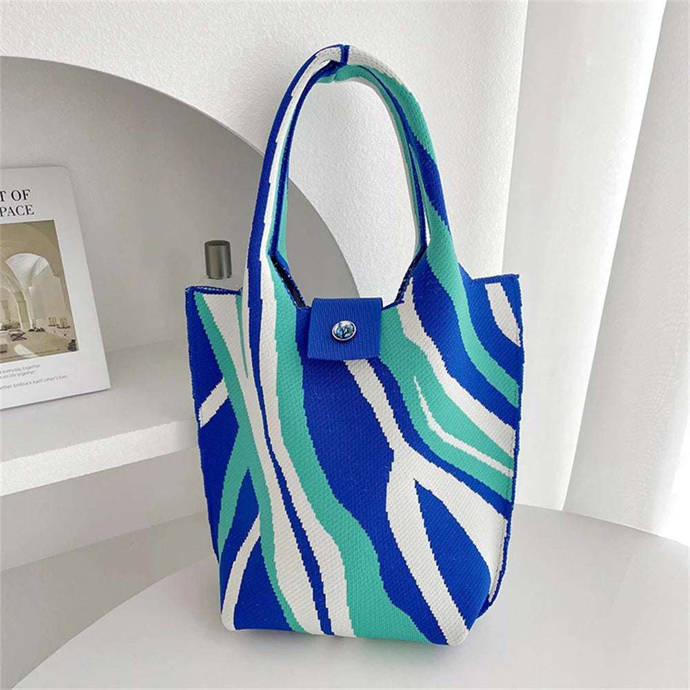 New Corrugation Knitted Handbag Girl Casual Shoulder Bag Women Retro Large Capacity Commuter Bucket Bag Phone Keys Purse 28*18cm