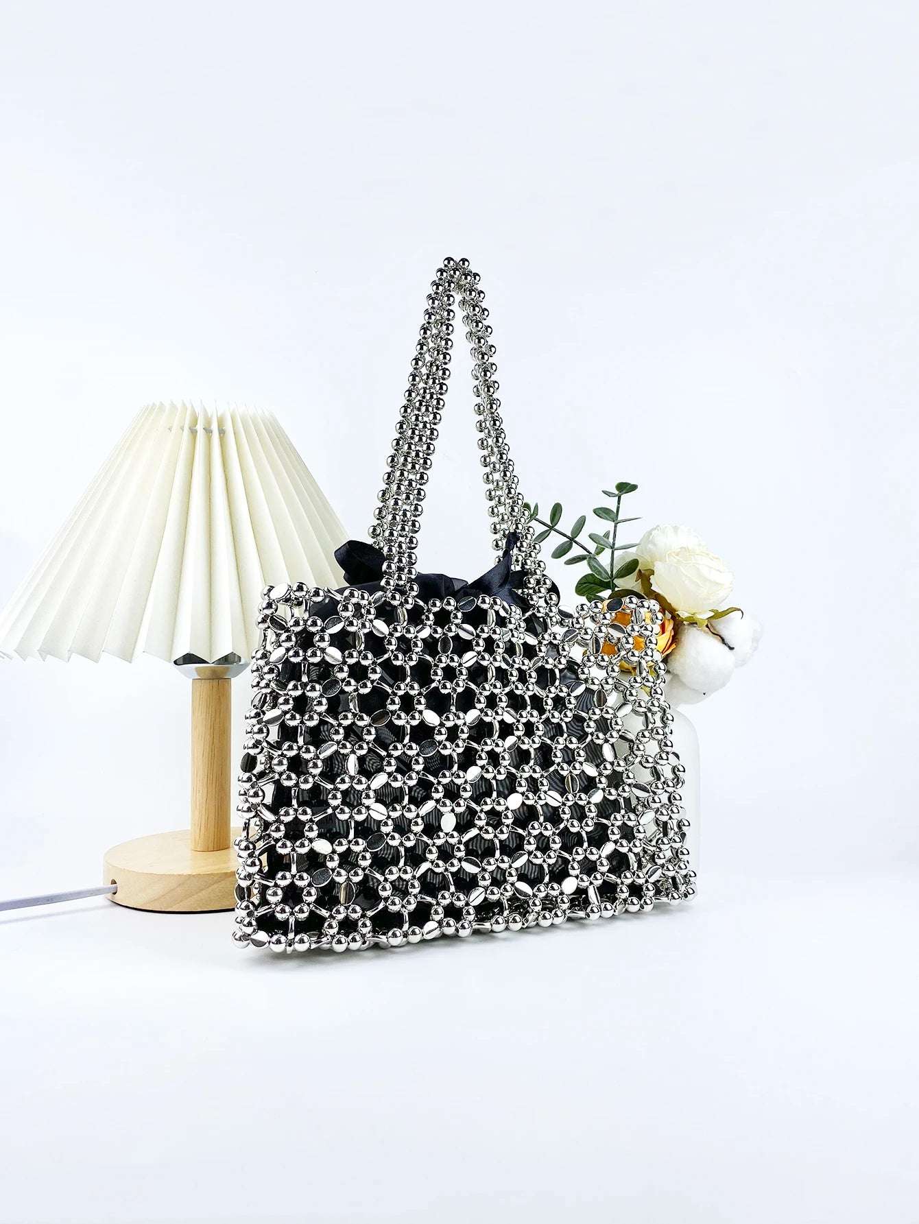 Fashionable niche retro shiny silver beaded bag woven lightweight hollow beaded versatile shoulder bag