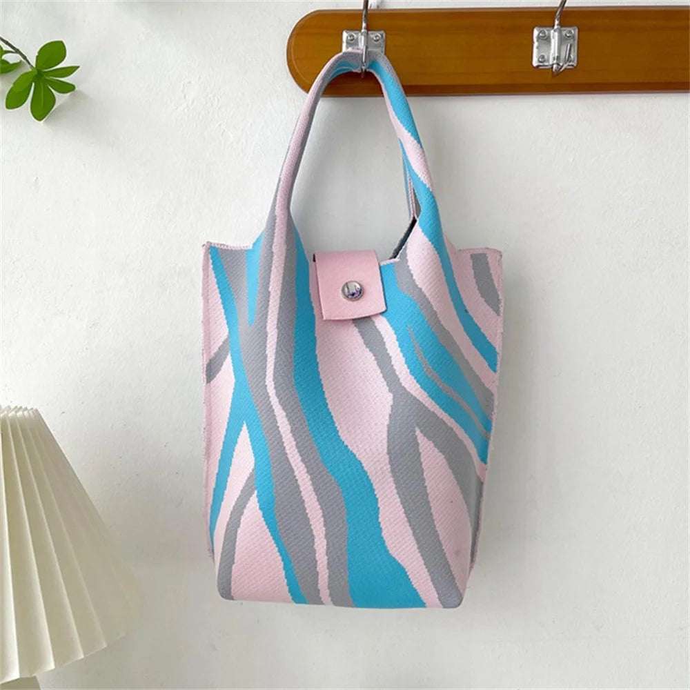 New Corrugation Knitted Handbag Girl Casual Shoulder Bag Women Retro Large Capacity Commuter Bucket Bag Phone Keys Purse 28*18cm