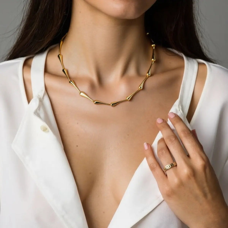 Victoria Teardrop T-Bar Necklace — A Closer Look