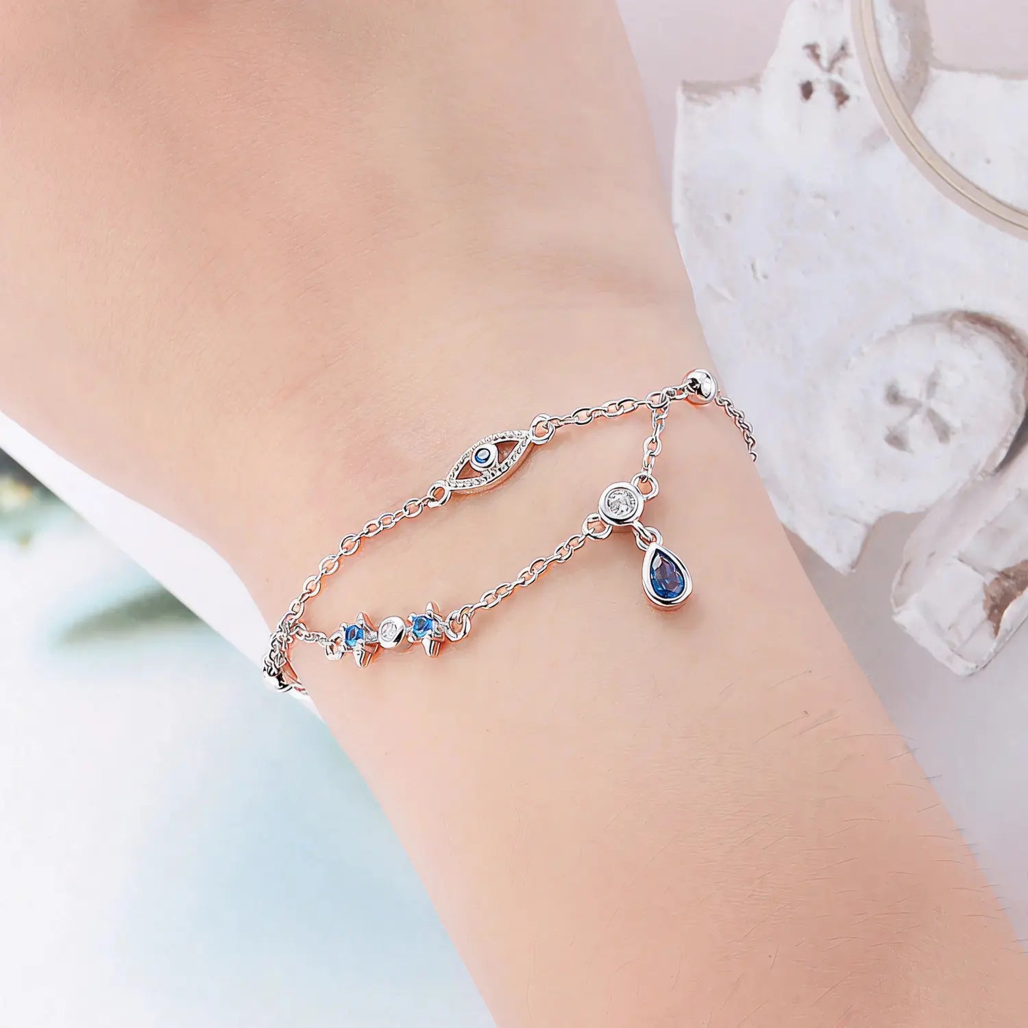 Zircon Devil's Eye Inlaid Stone Drop Bracelet - EastCurated